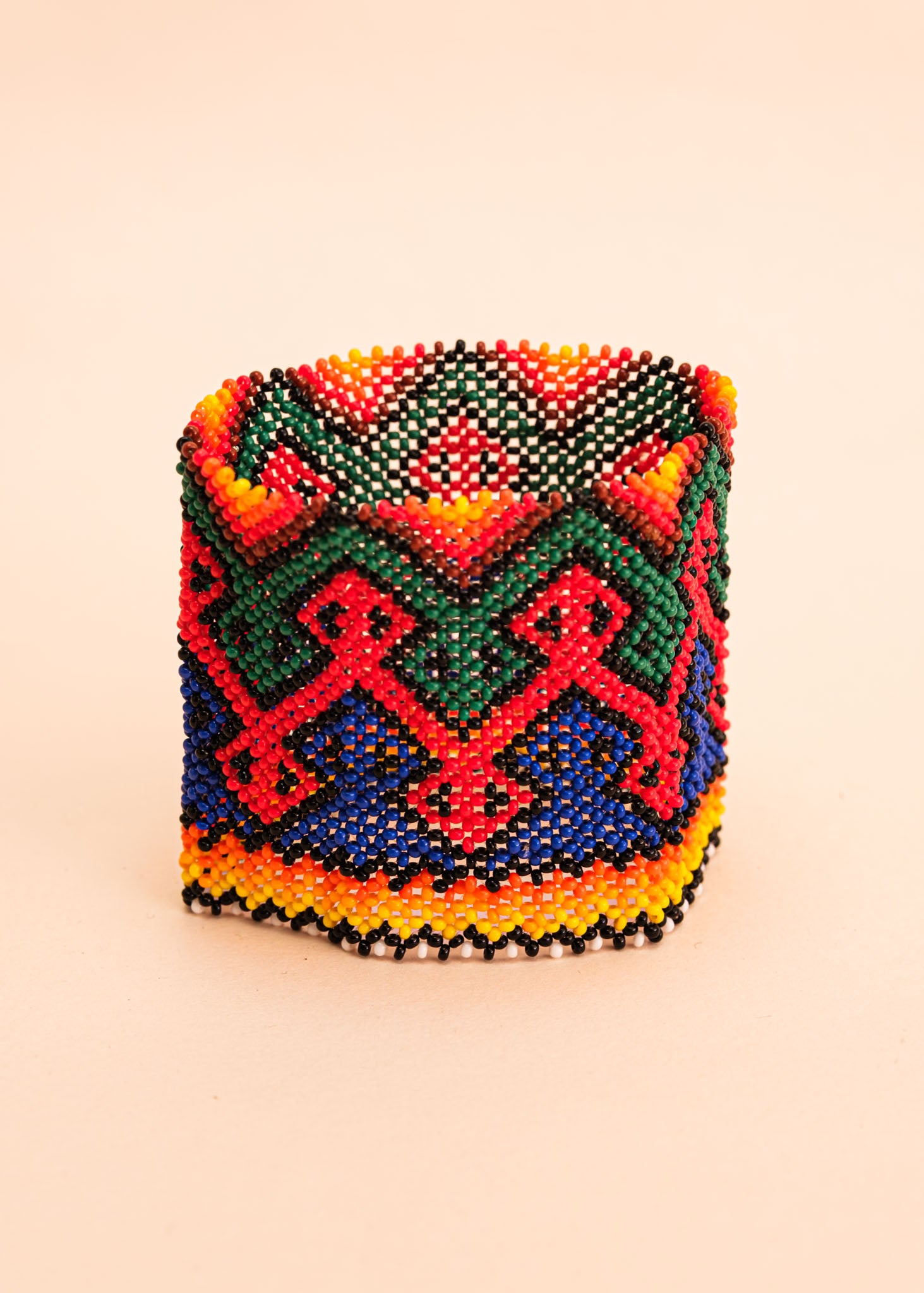 pulseiras-waura-indigena-comprar-banner-site-tucum