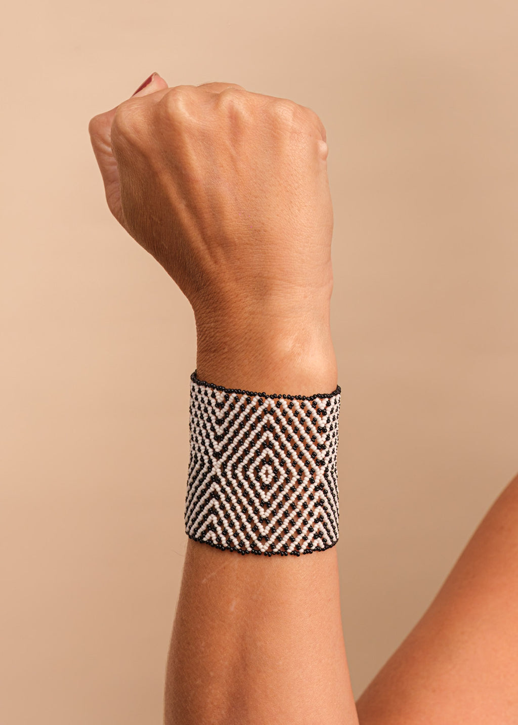 pulseiras-waura-indigena-comprar-banner-site-tucum