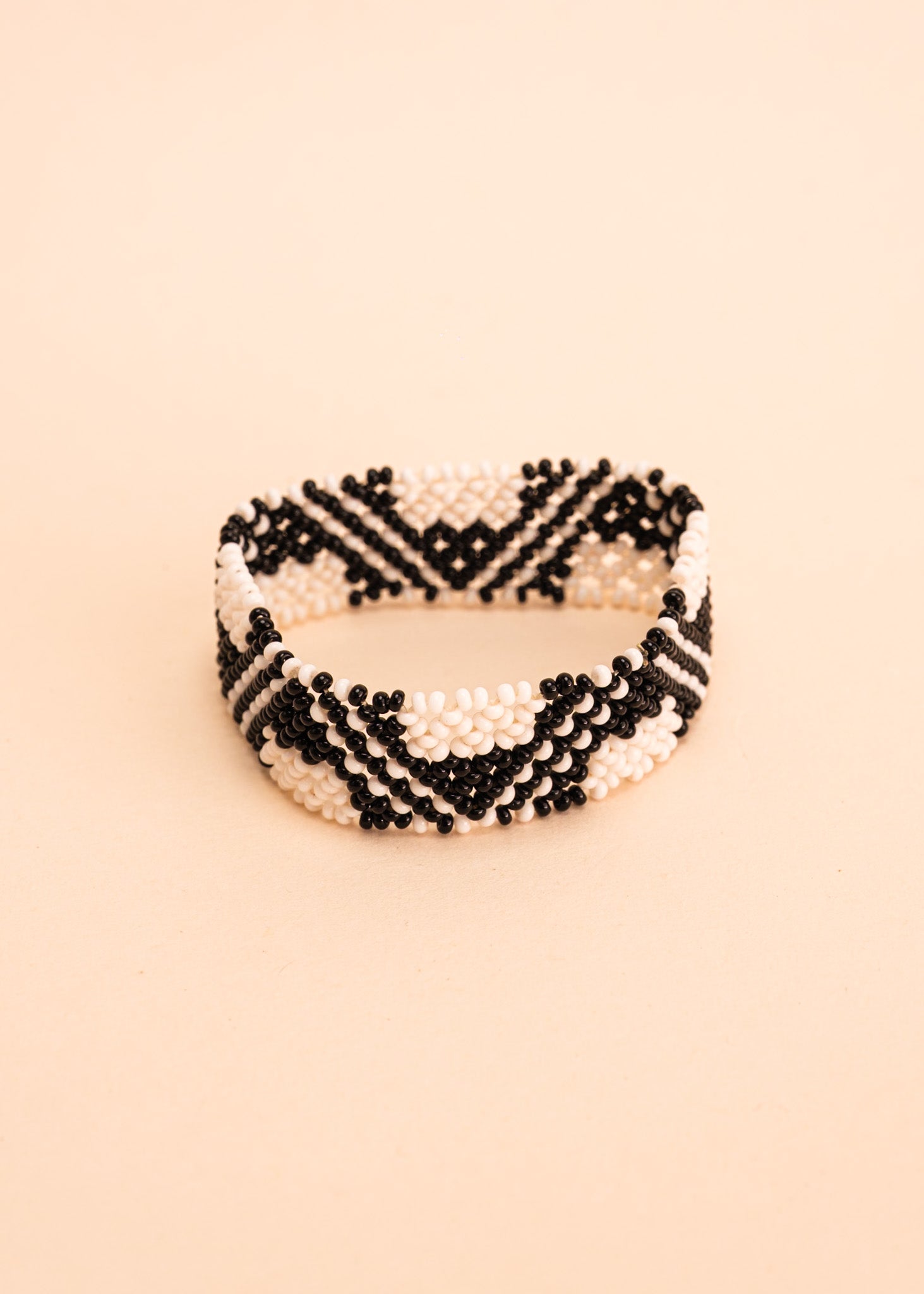 pulseiras-waura-indigena-comprar-banner-site-tucum