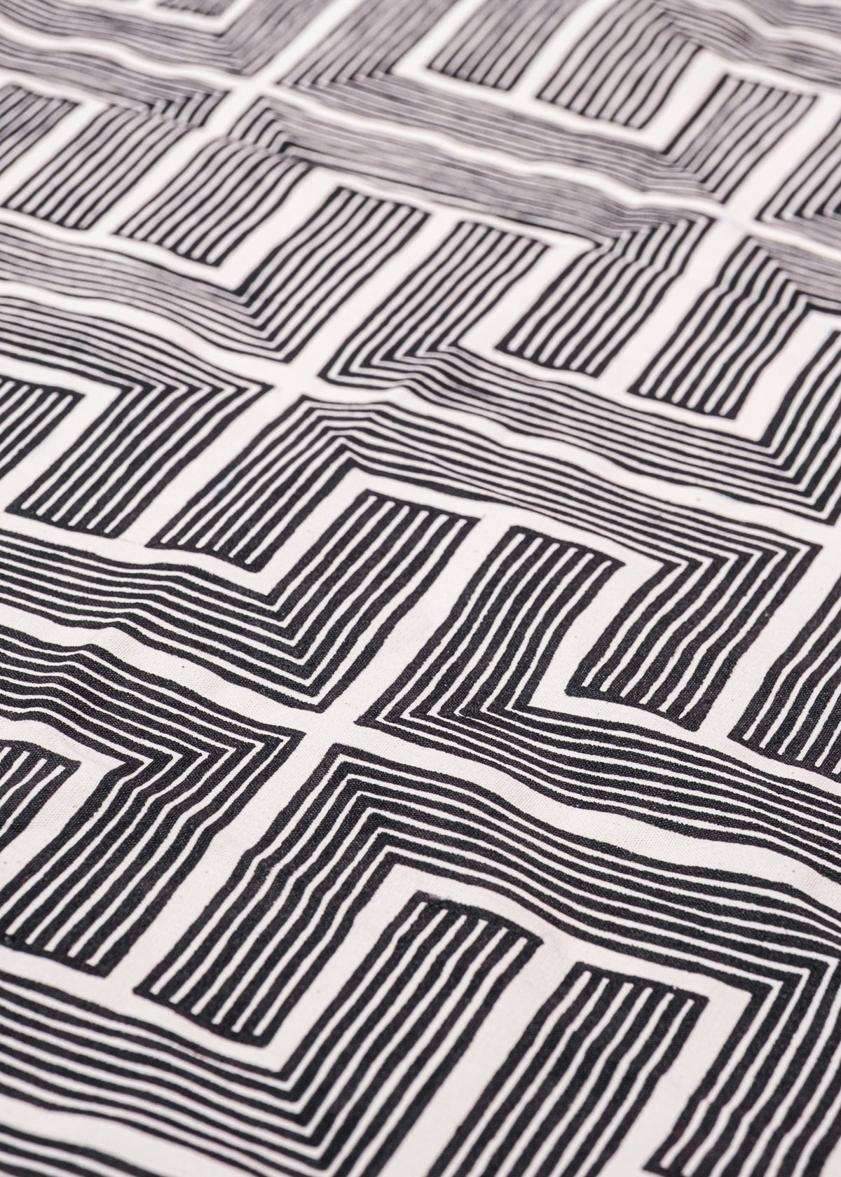 telas-grafismos-asurini-indigena-comprar-banner-site-tucum