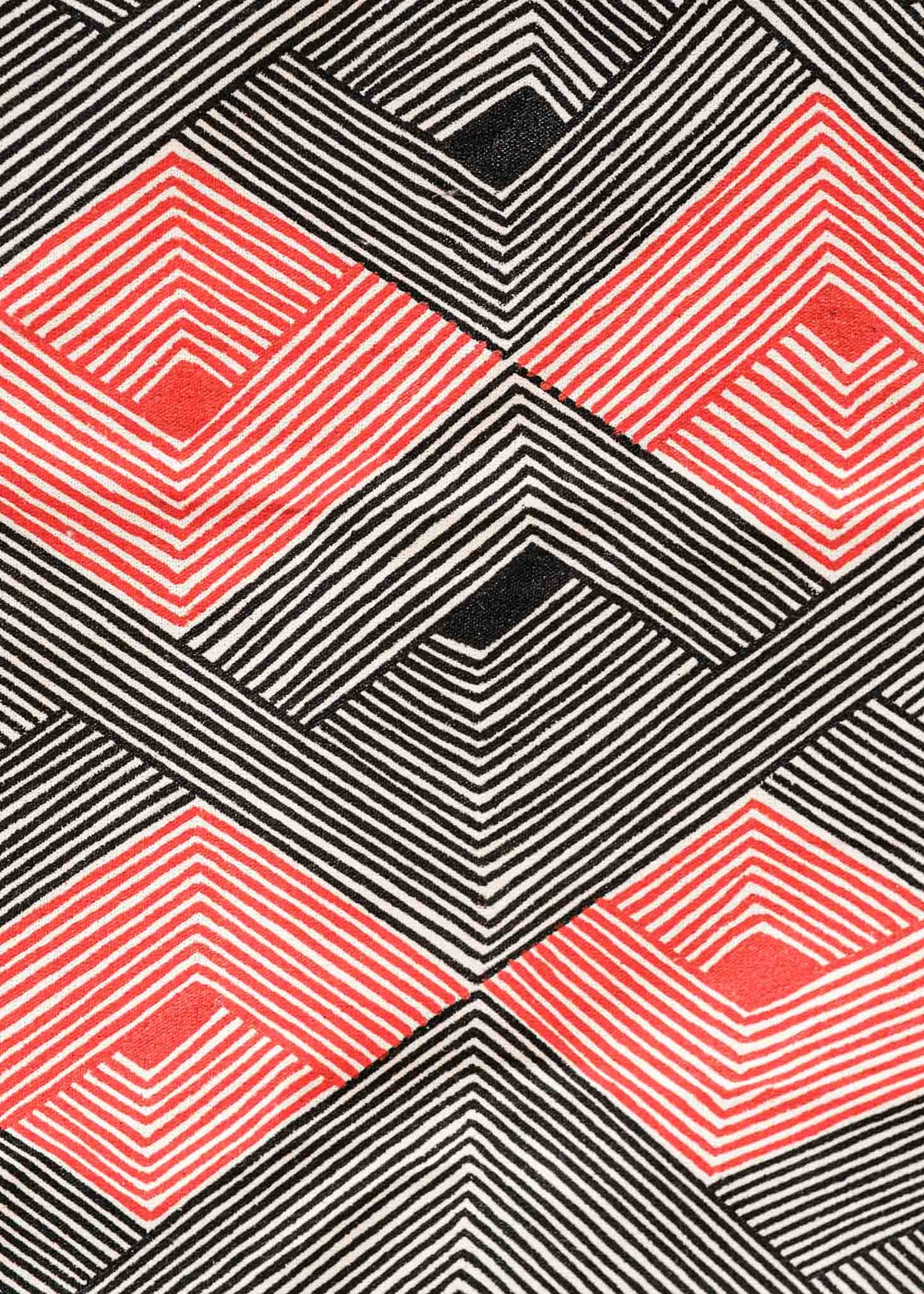 A pintura em tecido é uma inovação criativa indígena a partir de um dos aspectos mais característicos de suas culturas: a pintura corporal. A Tucum tem o prazer de apresentar toda a força e a beleza das pinturas indígenas!  Ganhe 10% de desconto na sua primeira compra!