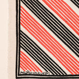 A pintura em tecido é uma inovação criativa indígena a partir de um dos aspectos mais característicos de suas culturas: a pintura corporal. A Tucum tem o prazer de apresentar toda a força e a beleza das pinturas indígenas!  Ganhe 10% de desconto na sua primeira compra!