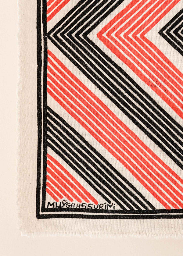 A pintura em tecido é uma inovação criativa indígena a partir de um dos aspectos mais característicos de suas culturas: a pintura corporal. A Tucum tem o prazer de apresentar toda a força e a beleza das pinturas indígenas!  Ganhe 10% de desconto na sua primeira compra!