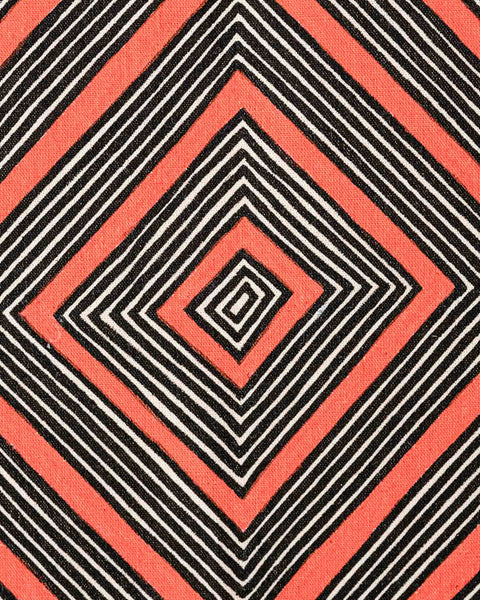 A pintura em tecido é uma inovação criativa indígena a partir de um dos aspectos mais característicos de suas culturas: a pintura corporal. A Tucum tem o prazer de apresentar toda a força e a beleza das pinturas indígenas!  Ganhe 10% de desconto na sua primeira compra!