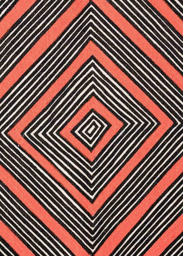 A pintura em tecido é uma inovação criativa indígena a partir de um dos aspectos mais característicos de suas culturas: a pintura corporal. A Tucum tem o prazer de apresentar toda a força e a beleza das pinturas indígenas!  Ganhe 10% de desconto na sua primeira compra!