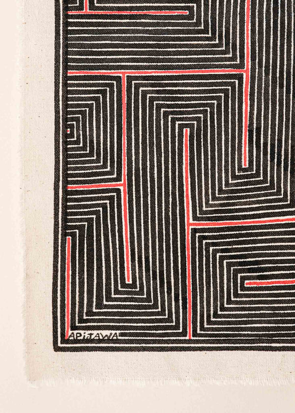 A pintura em tecido é uma inovação criativa indígena a partir de um dos aspectos mais característicos de suas culturas: a pintura corporal. A Tucum tem o prazer de apresentar toda a força e a beleza das pinturas indígenas!  Ganhe 10% de desconto na sua primeira compra!