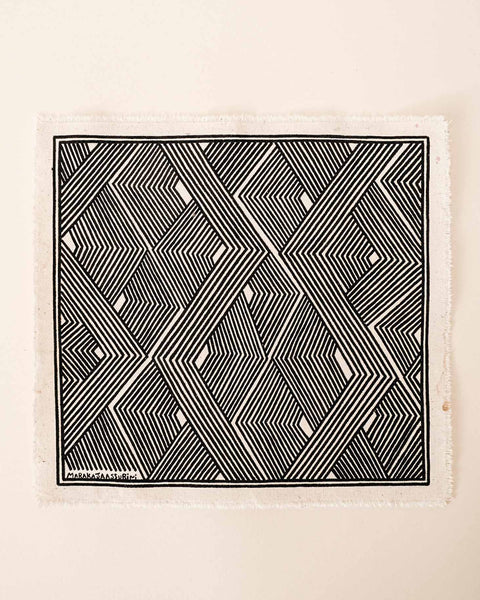 A pintura em tecido é uma inovação criativa indígena a partir de um dos aspectos mais característicos de suas culturas: a pintura corporal. A Tucum tem o prazer de apresentar toda a força e a beleza das pinturas indígenas!  Ganhe 10% de desconto na sua primeira compra!