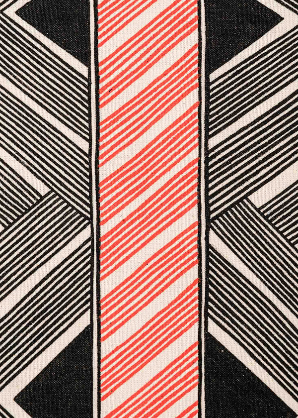 A pintura em tecido é uma inovação criativa indígena a partir de um dos aspectos mais característicos de suas culturas: a pintura corporal. A Tucum tem o prazer de apresentar toda a força e a beleza das pinturas indígenas!  Ganhe 10% de desconto na sua primeira compra!