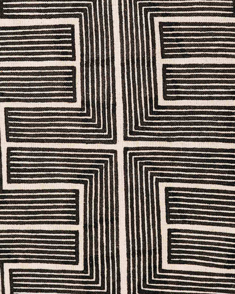 A pintura em tecido é uma inovação criativa indígena a partir de um dos aspectos mais característicos de suas culturas: a pintura corporal. A Tucum tem o prazer de apresentar toda a força e a beleza das pinturas indígenas!  Ganhe 10% de desconto na sua primeira compra!