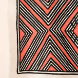 A pintura em tecido é uma inovação criativa indígena a partir de um dos aspectos mais característicos de suas culturas: a pintura corporal. A Tucum tem o prazer de apresentar toda a força e a beleza das pinturas indígenas!  Ganhe 10% de desconto na sua primeira compra!