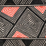 A pintura em tecido é uma inovação criativa indígena a partir de um dos aspectos mais característicos de suas culturas: a pintura corporal. A Tucum tem o prazer de apresentar toda a força e a beleza das pinturas indígenas!  Ganhe 10% de desconto na sua primeira compra!