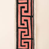 A pintura em tecido é uma inovação criativa indígena a partir de um dos aspectos mais característicos de suas culturas: a pintura corporal. A Tucum tem o prazer de apresentar toda a força e a beleza das pinturas indígenas!  Ganhe 10% de desconto na sua primeira compra!