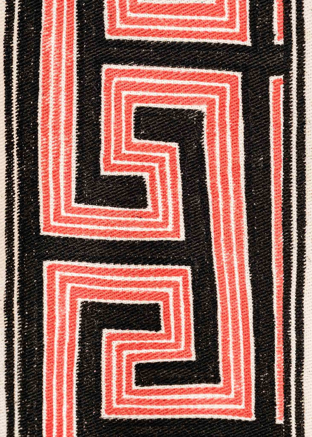 A pintura em tecido é uma inovação criativa indígena a partir de um dos aspectos mais característicos de suas culturas: a pintura corporal. A Tucum tem o prazer de apresentar toda a força e a beleza das pinturas indígenas!  Ganhe 10% de desconto na sua primeira compra!