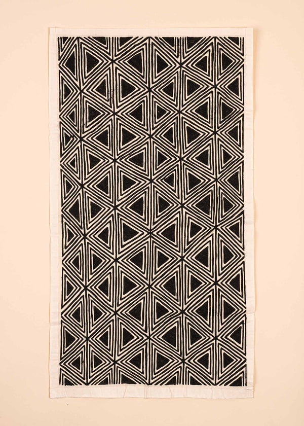 telas-kayapo-grafismos-indigena-comprar-banner-site-tucum_001_66a433c0-8c8a-40a4-b303-a277a505f01c