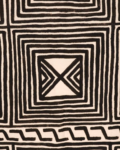 telas-kayapo-grafismos-indigena-comprar-banner-site-tucum_009_224eae1b-da5a-4f7a-a286-7631b5ce079a