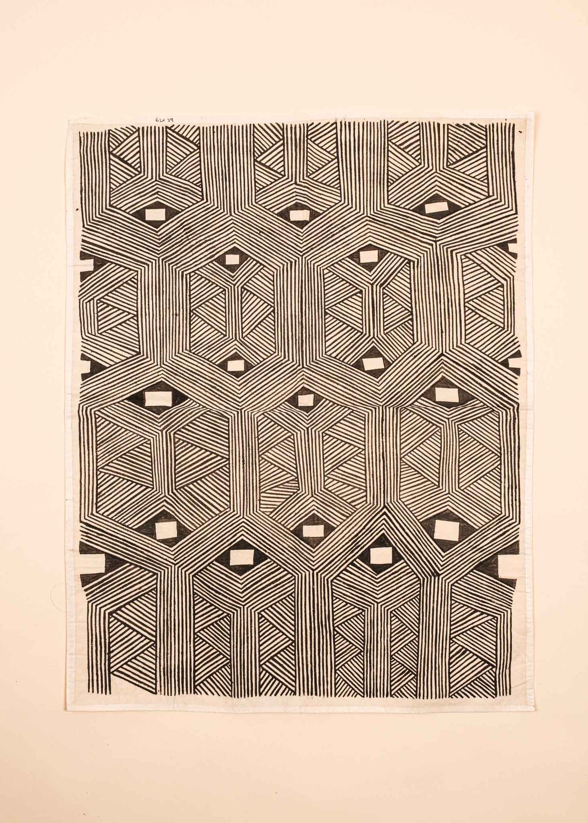 telas-kayapo-grafismos-indigena-comprar-banner-site-tucum_031_1e171cd8-ff83-4d3f-9d7d-479c6a40626f