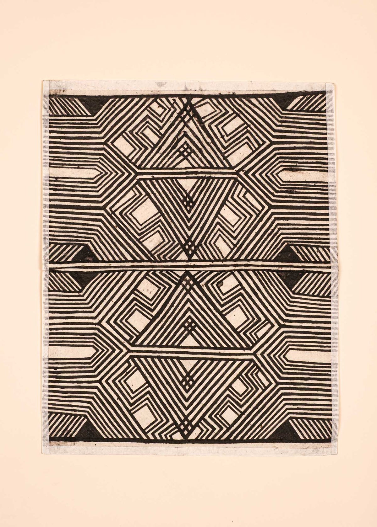 telas-kayapo-grafismos-indigena-comprar-banner-site-tucum_046_835f4712-13ca-4af5-99c0-924ce6274fd2