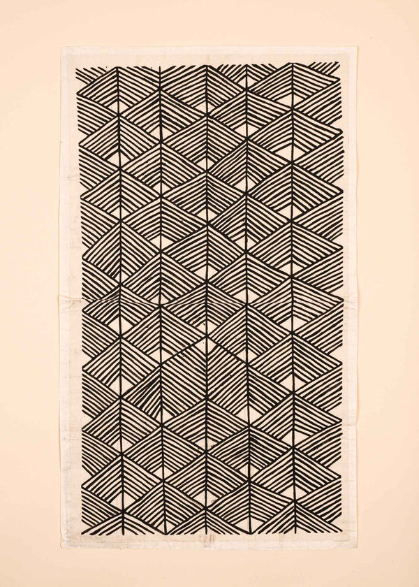 telas-kayapo-grafismos-indigena-comprar-banner-site-tucum_052_ea599ae5-4f7c-4af8-a9ca-7ccfa7dfb8ac